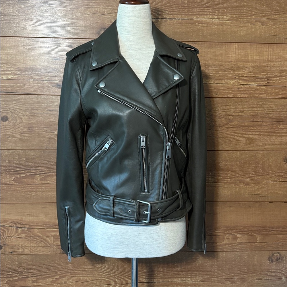 Gianni Bini olive green genuine leather sz S moto jacket